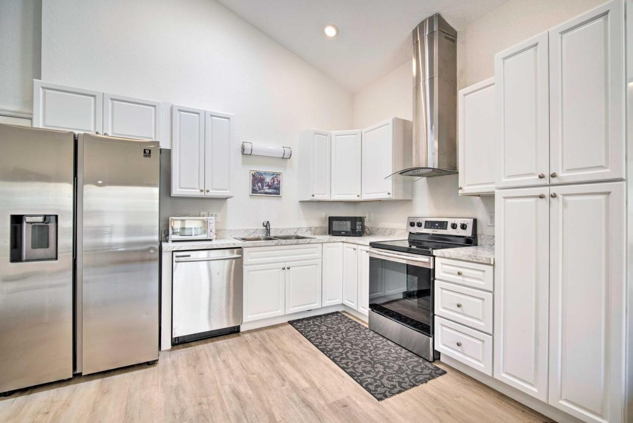 Sleek Tavares Condo 3 Miles To Downtown Exteriér fotografie